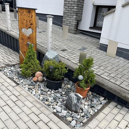 Apartment Familie Thomas Und Angelika Melmer Sankt Leonhard im Pitztal Exterior foto
